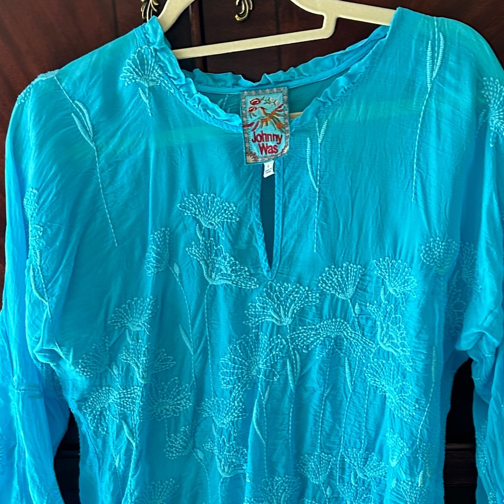 Johnny Was Turquoise Floral Embroidered Blouse